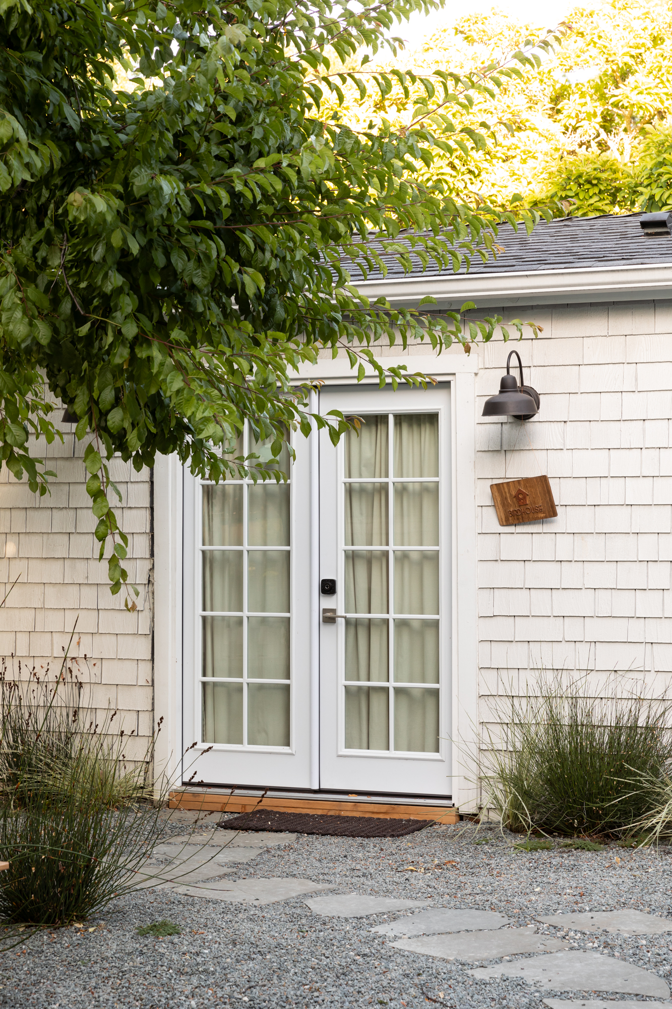 Terrain residential landscape composition